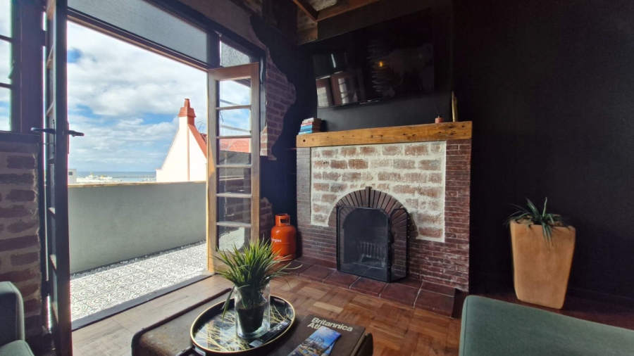 To Let 2 Bedroom Property for Rent in Simons Town Western Cape